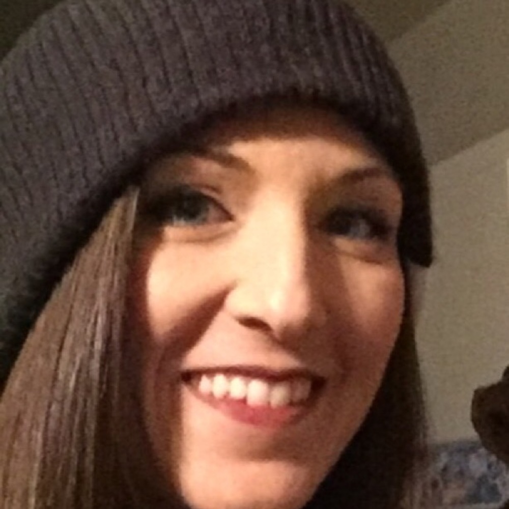 Meet your Posher, Elizabeth
